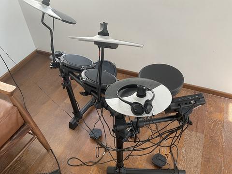 Beat Memory free online multiplayer game — electronic drum kit