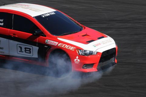 Drift Rally free online multiplayer game — rally car drifting with tire smoke