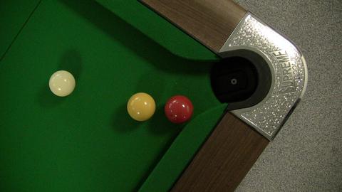 8-Ball Pool free online multiplayer game — pool table corner pocket with billiard balls