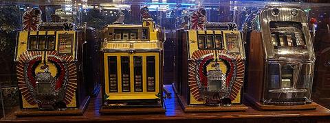 Slots Royale free online multiplayer game — row of vintage slot machines