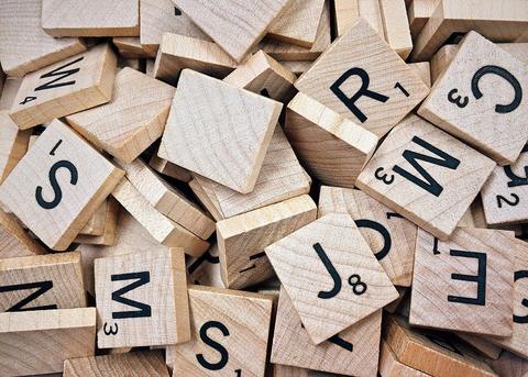 Word Ops free online multiplayer game — wooden letter tiles